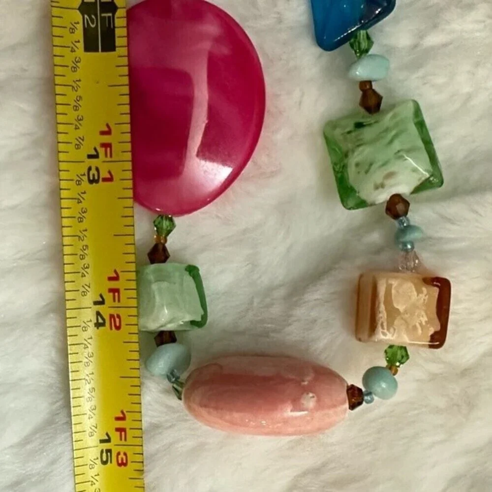 MultiColored Beads &‎ Stone Shape Necklace - Picture 9 of 9